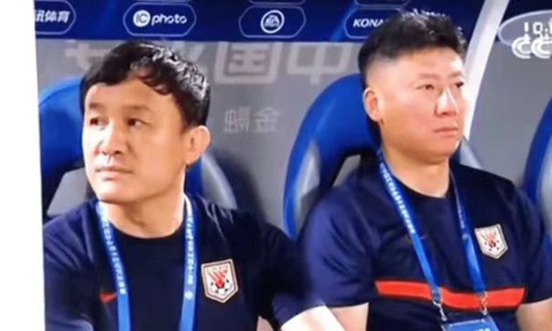 前瞻英超前瞻：富勒姆 VS 狼队时间：2023-11-28 04:00富勒姆上赛季在英超第十名的成绩曾经令人刮目相看，但现在人们发现球队难以复制上赛季的成功，他们在过去七轮只取得一场胜利，目前以12分排名第15位，保级形势不容懈怠。